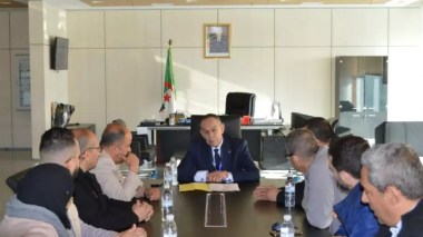 Aéroport international d’Alger: Mediouni incite les commerçants à baisser les prix des produits