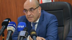 قانون المرور جاهز.. رقمنة الموانئ وخطة للنهوض بالجوية الجزائرية