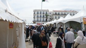 الأسواق الجوارية الرمضانية.. ملاذ المواطن