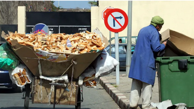 لهذا يقوم الجزائريون بتبذير الخبز؟