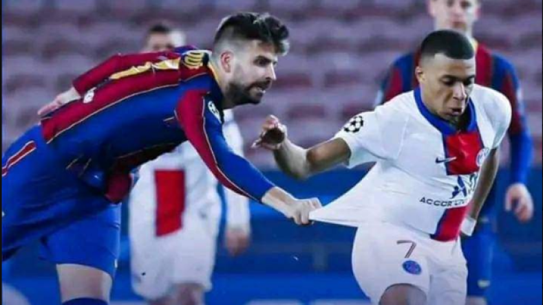 نجم برشلونة السابق يرد بقوة على حساب الدوري الفرنسي
