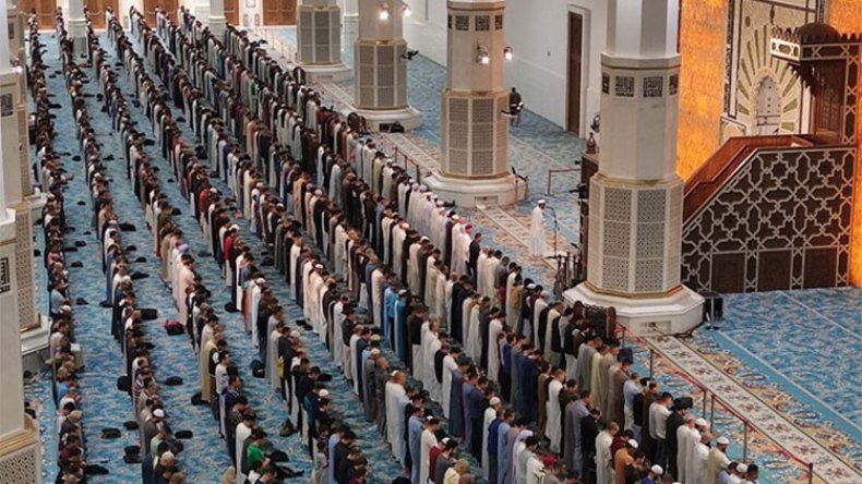 العشر الأواخر للعبادة وليس للتسوّق!