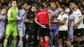 أول تعليق من لجنة الحكام بالليغا على ما حدث في مباراة فالنسيا وريال مدريد
