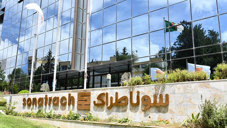 الصناعات البتروكيماوية.. استراتيجية سوناطراك لمضاعفة المداخيل