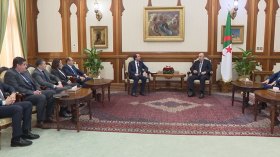 الرئيس تبون: أزلام العصابة تلفظ أنفاسها الأخيرة