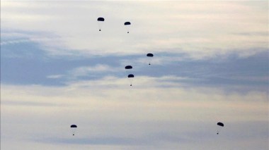 La Belgique envoie des aides humanitaires par voie aérienne à Gaza