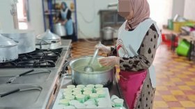 حضور قوي لربات البيوت في الموائد التضامنية