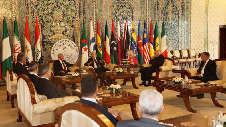 توافد رؤساء الدول للمشاركة في قمة الجزائر للغاز