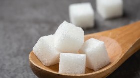  9 علامات تدل على أنك تتناول الكثير من السكر  
