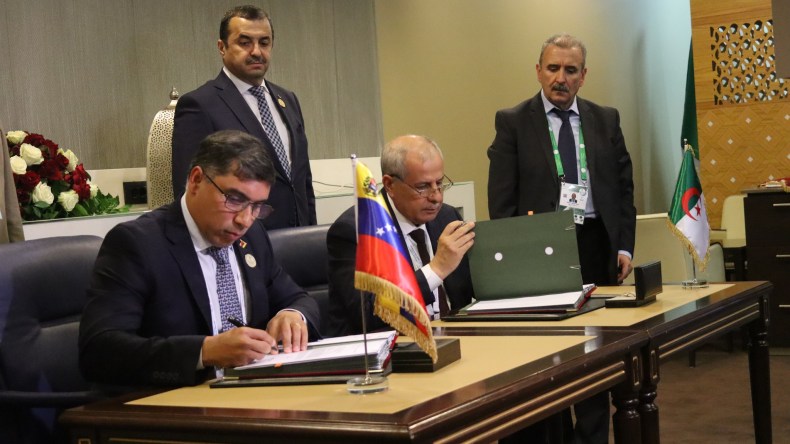 سوناطراك توقّع مذكرتي تفاهم مع شركة النفط الفنزويلية