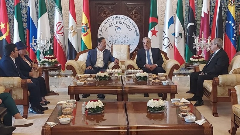 العرباوي يستقبل الرئيس البوليفي