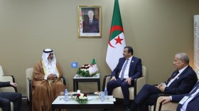 عرقاب يتباحث مع الأمين العام لمنظمة “أوبك” تطورات السوق البترولية