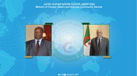 عطاف يتباحث التطورات في الساحل مع ممثل الأمين العام للأمم المتحدة