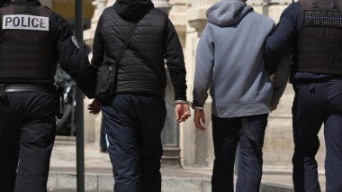 Darmanin favorable au couvre-feu pour les mineurs de moins de 13 ans