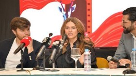 على الفنانين الاستثمار في جماهيريتهم لنصرة القضايا العادلة
