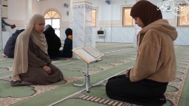 هبة الرحمان.. طفلة تحدت الصعاب لحفظ القرآن الكريم