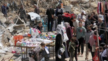 هنيئا لنا فرحتهم بالعيد