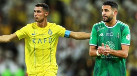 محرز يتفوق على رونالدو