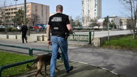 Marseille: Deux policiers condamnés à de la prison ferme pour avoir aidé un trafiquant de drogue