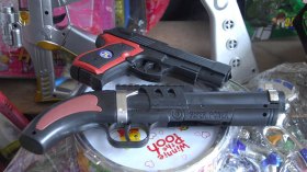 خياطي يحذر من خطورة بعض الألعاب على الأطفال