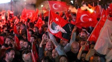Turquie: l’opposition inflige un lourd revers à Erdogan