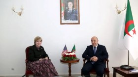 Ouverture d’une ligne aérienne directe “Alger – New York” au cœur de discussions