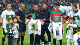 بكواسة يعتزل التحكيم ويهدي مصحفا بِالفرنسية للمدرّب بوميل