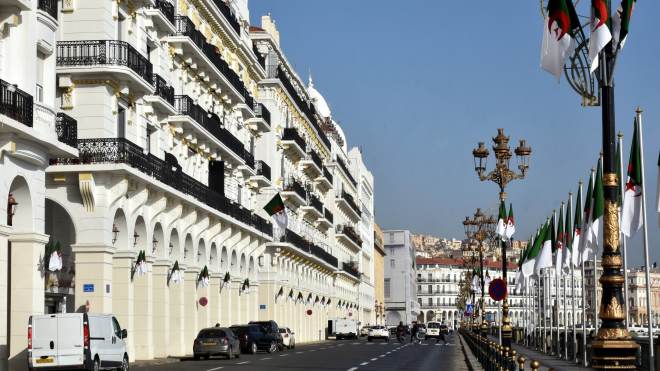 البنك الدولي يصنف الجزائر ضمن فئة الدخل المرتفع لعام 2025