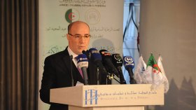 الرئيس تبون يرفع القيمة المالية لجائزة القرآن الكريم