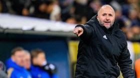 بلماضي يقترب من تدريب “الدحيل” الموسم القادم