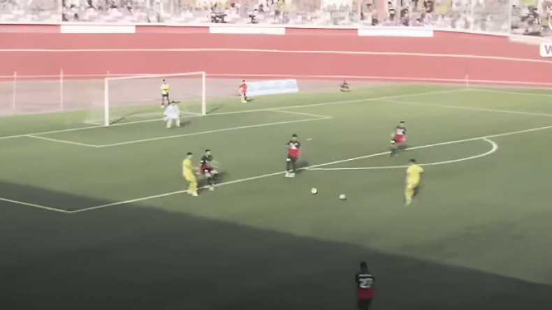 بِالفيديو: لقطة طريفة في مباراة نجم بن عكنون وشبيبة القبائل