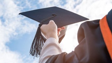 كم سنربح لو أدمجنا الدكاترة الأجراء؟