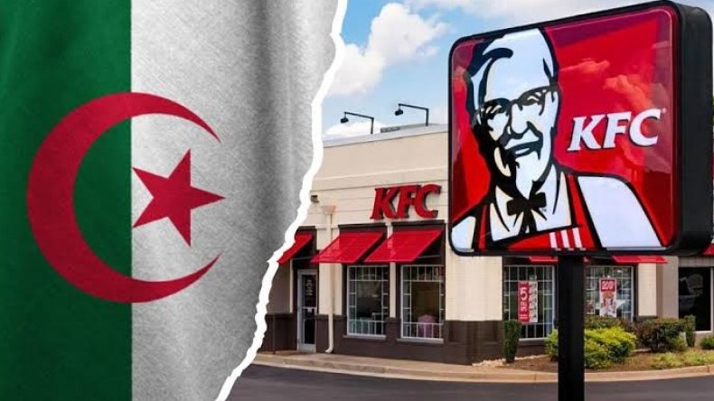 بعد الاعتداء على نساء رفضن افتتاحه بالجزائر.. نزع لافتة “كنتاكي” وتزايد دعوات المقاطعة