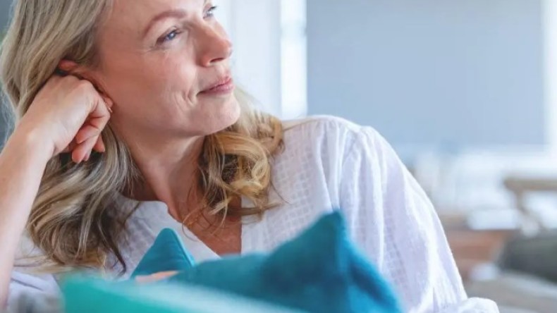 3 أطعمة مفيدة للنساء في سن اليأس