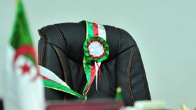 أحزاب تتكتل لإنهاء الانسداد بالبلديات قبل الرئاسيات