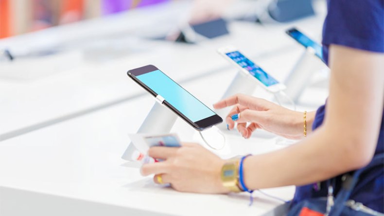 محاصرة مليوني هاتف في السوق السوداء وخلق 5 آلاف منصب عمل