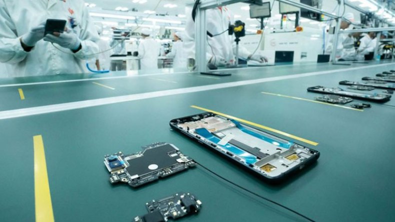 بعث صناعة الهواتف الذكية في الجزائر قريباً