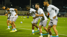 مدرب جزائري في مفاوضات لتدريب الطائي السعودي