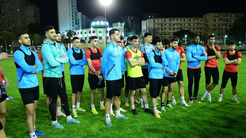 تعيين حكم مباراة الكأس بين اتحاد العاصمة ورائد شباب بوقاعة