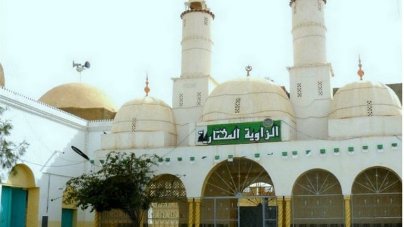 مصلون يفضلون المساجد العتيقة لأداء التراويح بأولاد جلال