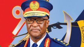 مقتل قائد الجيش الكيني في تحطم مروحية