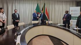 تطابق مواقف الجزائر وجنوب إفريقيا بخصوص القضيتين الفلسطينية والصحراوية