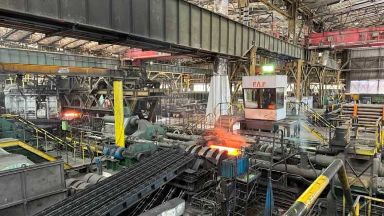 الحادث الذي عرفه مركب الحجار لم يؤثر على الإنتاج