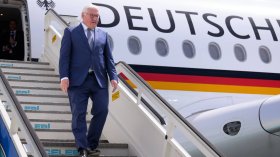 الرئيس الألماني يتجه نحو تركيا حاملا معه 60 كيلوغراما من “الشاورما”.. ما القصة؟