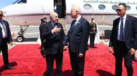 الرئيس تبون يجدد وقوف الجزائر إلى جانب تونس