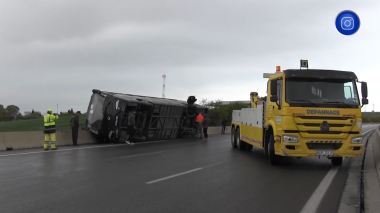  قسنطينة: وفاة شخصين و إصابــة 33 آخر في حادث مرور مروع بالطريق السيار شرق – غرب