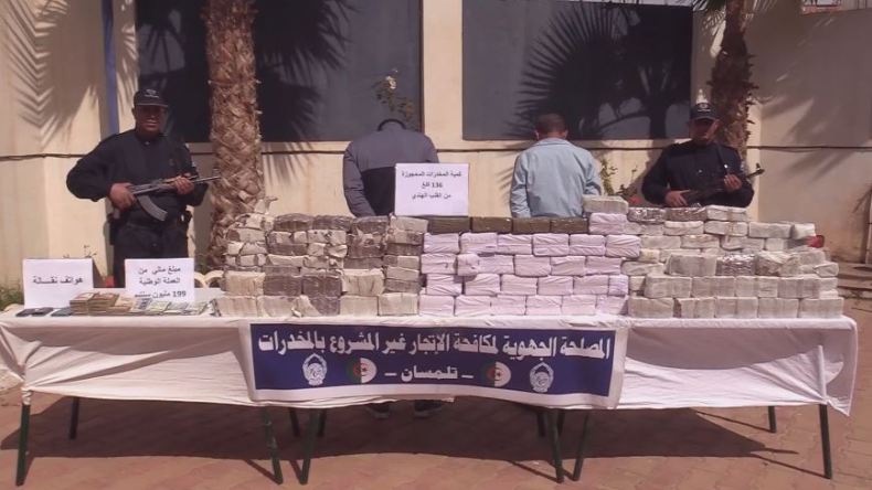 مغربيان يقودان شبكة لترويج المخدرات في تلمسان