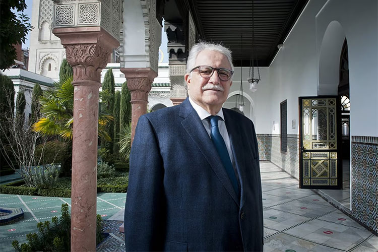 Zionist lobby attacks the dean of the Paris Mosque despite his criticism of the resistance