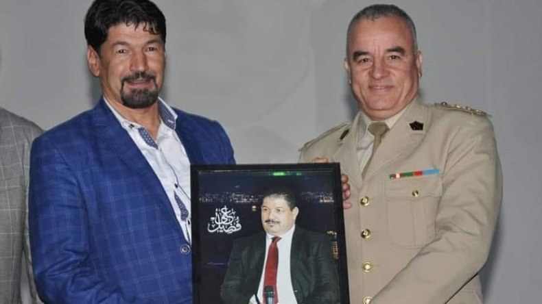 فارس الإعلام علي فضيل يعود من سطيف