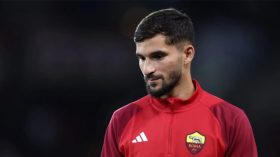 عوّار يُسافر مع فريقه إلى أستراليا وبن ناصر يغيب